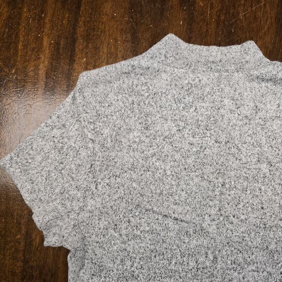 NEW NWT Women's Me to We "Essentials" Gray Knit Turtle Neck Crop Top | Size XS - Picture 5 of 8